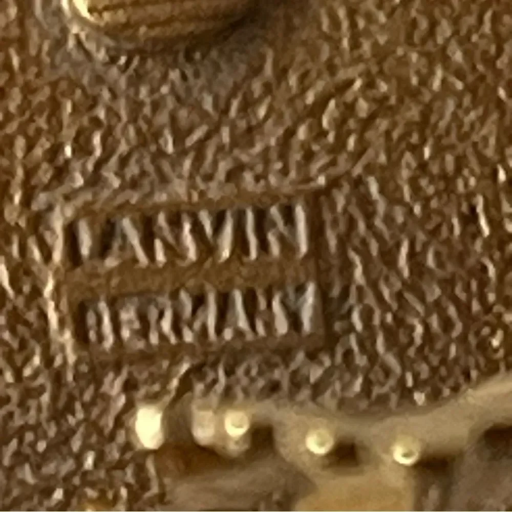 LANVIN Woman post black vintage earrings Black Gold‎